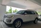 Sell White 2017 Ford Explorer in Manggahan-2