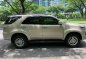 Selling Metallic Gold Toyota Fortuner 2018 in Taguig-3