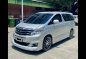 Silver Toyota Alphard 2014 for sale in Quezon City-3