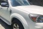 White Ford Everest for sale in Manila-3