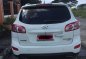 Selling White Hyundai Santa Fe for sale in Cabanatuan-5