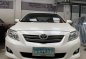 Selling Pearl White Toyota Corolla for sale in San Fernando-0