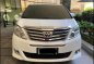 Sell White Toyota Alphard in Quezon City-1