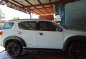 Sell White Isuzu Mu-X in Pilar-3