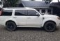 Selling White Ford Everest in Santa Maria-2