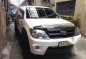 Selling White Toyota Fortuner 2007 in Manila-8