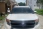White Ford Explorer for sale in Angeles-0