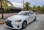 Selling Pearl White Lexus IS 350 2018 in Quezon City-2