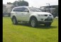 Sell White 2013 Mitsubishi Montero Sport SUV at 100000 km in Manila-4