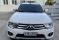 Selling White Mitsubishi Montero 2014 SUV at 60614 km in Manila-2