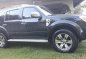 Black Ford Everest 2010 SUV at 105000 km for sale in Manila-3