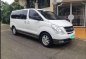 White Hyundai Grand Starex 2010 for sale in Quezon City-1