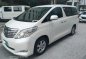 Selling Pearl White Toyota Alphard 2015 in Taguig-0