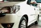 Selling Pearl White Toyota Innova 2012 in Manila-0