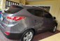 Selling Silver Hyundai Tucson in Angeles-3