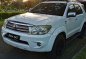 White Toyota Fortuner 2010 for sale in Las Pinas-0