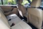 Selling White Ford Everest 2016 in Gapan-0
