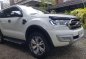 Selling White Ford Everest 2016 in Gapan-3