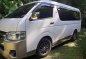 White Toyota Grandia 2016 for sale in Mandaluyong City-3