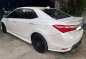 Selling Pearl White Toyota Corolla Altis 2016 in Angat-3