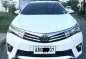 Sell Pearl White 2015 Toyota Corolla Altis in Manila-0