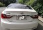 Selling Pearl White Hyundai Sonata 2011 in Pasig-1