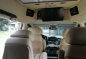 Selling White Hyundai Starex 2013 in Muntinlupa-2