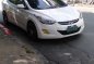 White Hyundai Elantra 2012 for sale in Quezon City-4