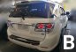 Selling White Toyota Fortuner 2015 in Manila-2