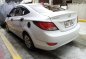 Selling Pearl White Hyundai Accent 2019 in Manila-5