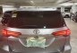 Selling Silver Toyota Fortuner 2017 in Quezon City-1