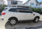 Selling White Ford Everest Ambiente 2017 in Muntinlupa-0