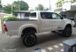 Selling White Toyota Hilux 2.5 G 2012 in Talisay-4