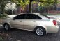 Selling Pearlwhite Chevrolet Optra 2007 in Manila-5