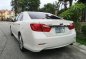 Selling White Toyota Camry 2012 in Manila-1