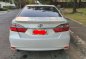 White Toyota Camry 2017 for sale in Manila-2