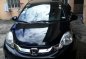Selling Black Honda Mobilio 2016 in Makati-4