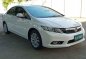 White Honda Civic 2012 -4