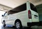 Selling White Toyota Hiace 2020 in Las Pinas-8