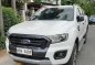 Selling White Ford Ranger 2019-0