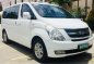 Selling White Hyundai Grand Starex 2011-0