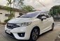 Selling White Honda Jazz 2015-4