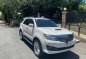Selling Pearl White Toyota Fortuner 2014 in Makati-0