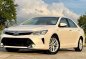  White Toyota Camry 2017-2