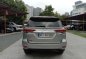 White Toyota Fortuner 2017 -1