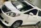 Pearl White Toyota Alphard 2015-0