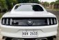 White Ford Mustang 2017-3
