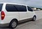  White Hyundai Starex 2009 for sale-2