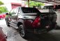Selling Toyota Hilux 2021-5