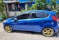 Selling Ford Fiesta 2012 -1